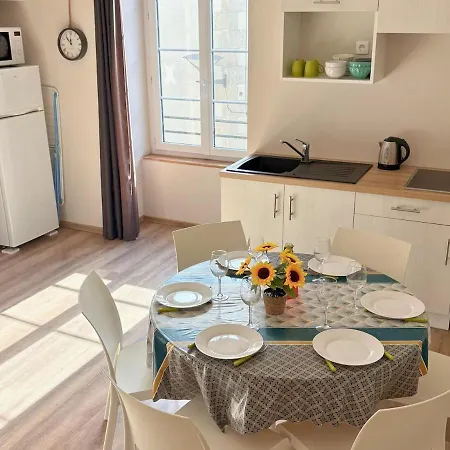 Διαμέρισμα Les Glaneuses Family Centre-bourg A 3min Du Puy Dufou *