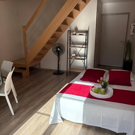 Les Glaneuses Family Centre-bourg A 3min Du Puy Dufou *