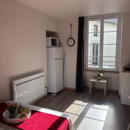 Διαμέρισμα Les Glaneuses Family Centre-bourg A 3min Du Puy Dufou *